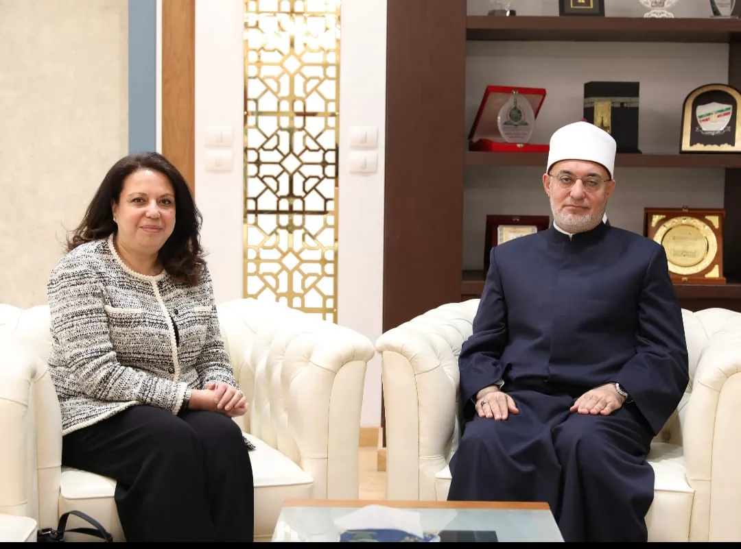 ضمن لقاءاته الرسمية..المفتي يستقبل سفيرة مصر لدى تايلاند 