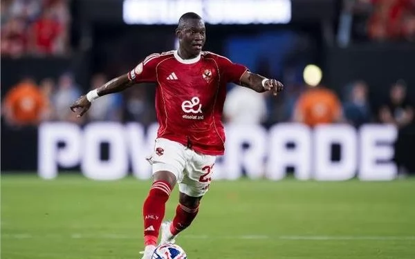 تطورات جديدة في مستقبل أليو ديانج مع الأهلي 