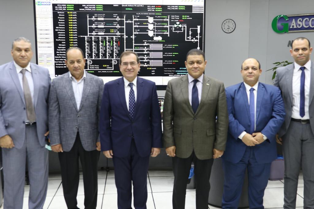 البترول : مشروع جديد لبدء توصيل الغاز لمناطق الساحل الشمالى حتى العلمين الجديدة 