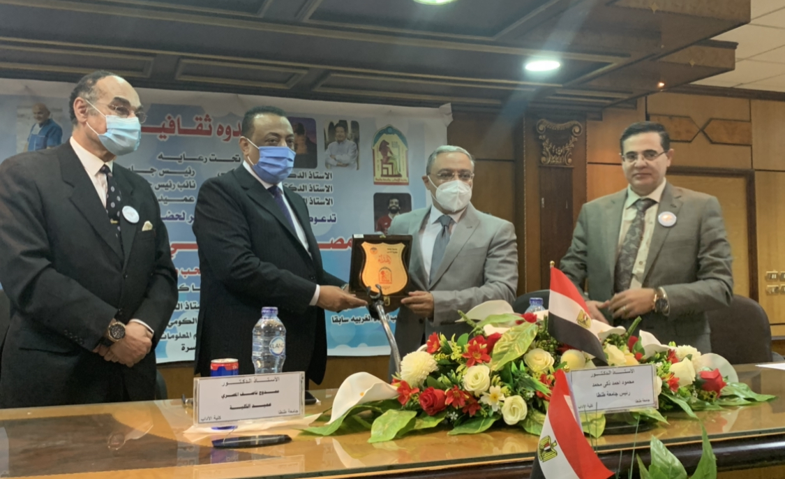 د ذكى : مصر تخوض معركة الوعى فى مواجهة حروب الجيل الرابع-صور