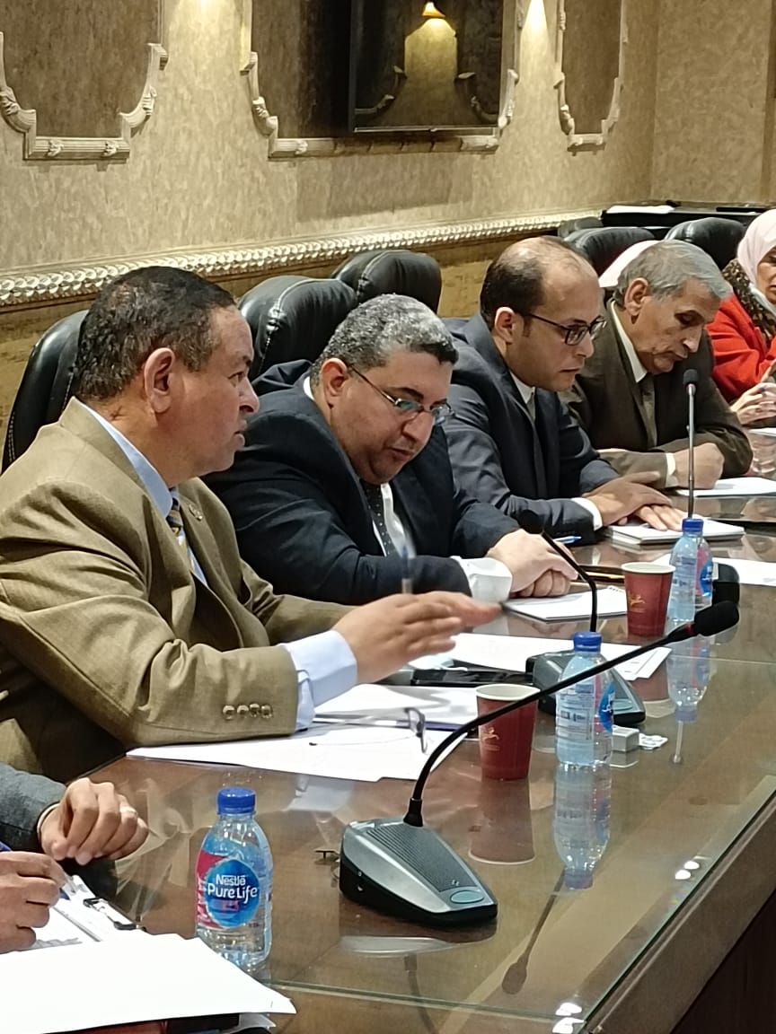 رئيس مصلحة الجمارك يلتقى الملحق التجاري السعودى فى مصر وممثلى شركة ( سابك)