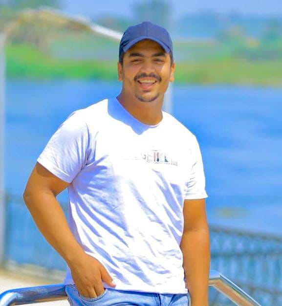الفنان عبد الله محمد