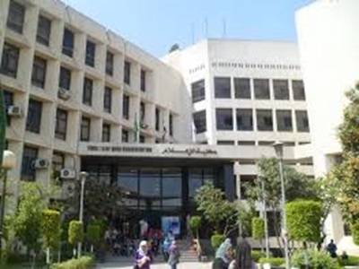 كلية الإعلام بجامعة القاهرة