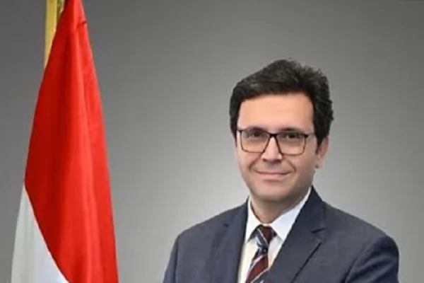 وزير الثقافة يصدر قرارًا بإضافة باب نظام التعليم الموازي" 