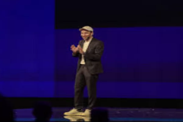 محمد سلام في منتدى طرابلس: " أنا ممثل على قدّي وبشوف نفسي كده" 