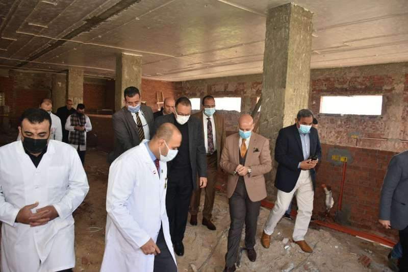 محافظ الشرقية يُتابع أعمال تطوير ورفع كفاءة الأقسام الطبية بمستشفي السعديين 