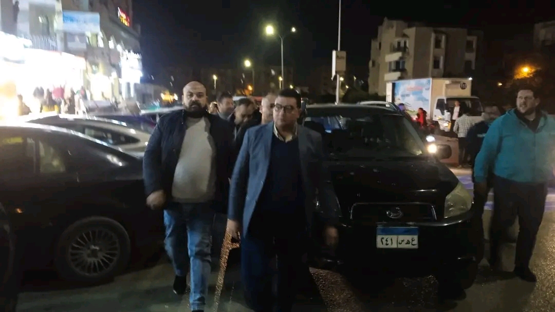  جولات ميدانية لرئيس جهاز مدينة العبور بأحياء المدينة 