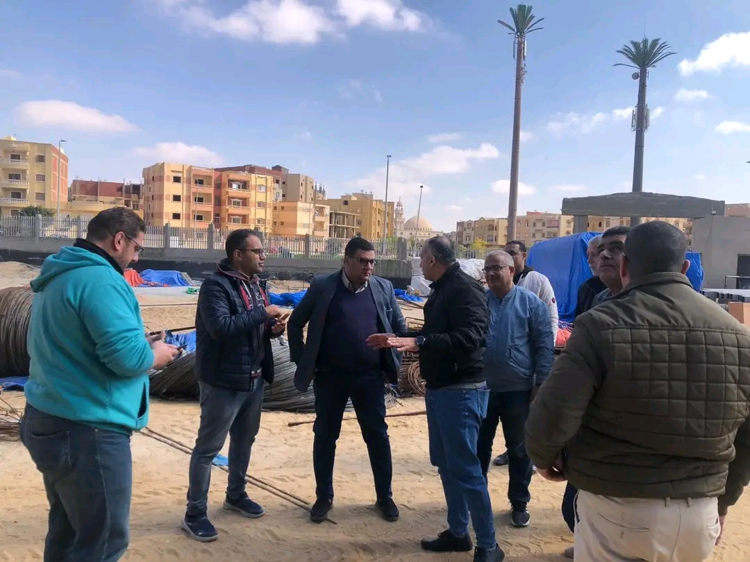  جولات ميدانية لرئيس جهاز مدينة العبور بأحياء المدينة 
