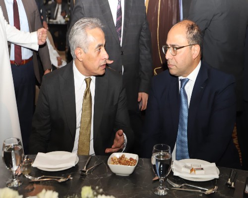 وزير العمل يشارك السفارة الكويتية بالقاهرة احتفالها بالعيد الوطنى