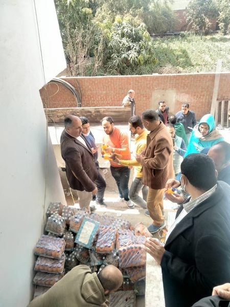 إعدام طن ونصف ملح طعام منتهي الصلاحية في الإسماعيلية ..صور