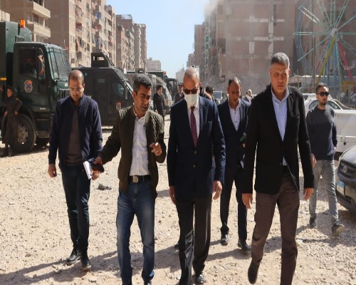 محافظ القليوبية يتابع إزالة برج سكني مخالف..ومنظومة النظافة بشبرا