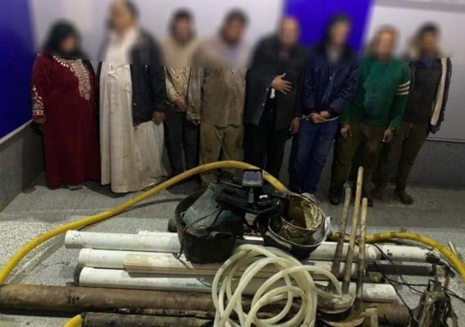 المتهمون والمضبوطات