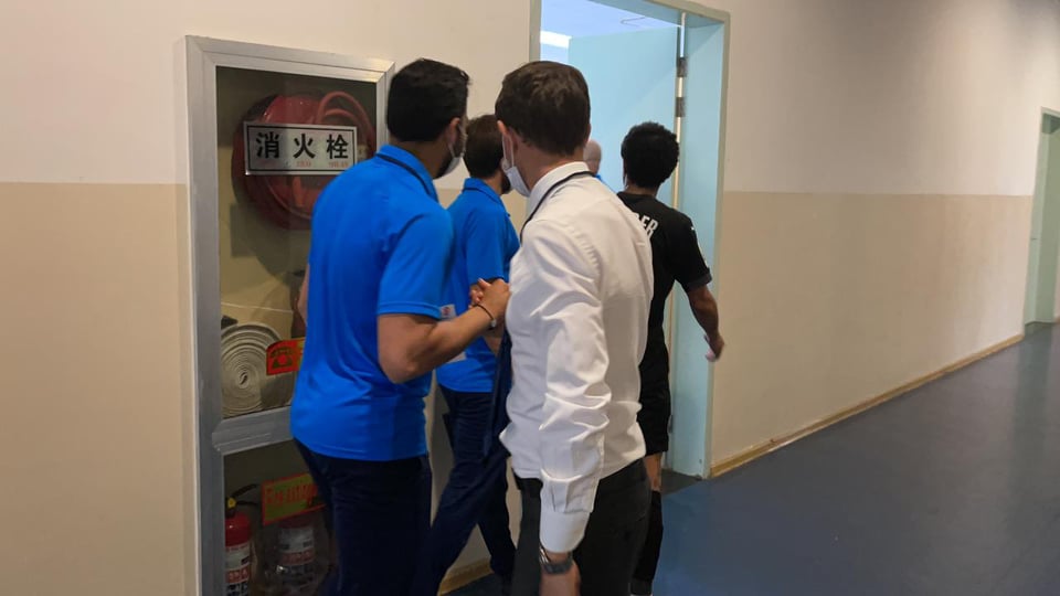 فرحة لاعبي بيراميدز بعد الفوز على نكانا والتأهل لربع النهائى.. شاهد