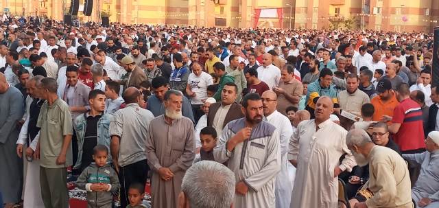 مستقبل وطن بدر يوزع 7 ألآف هدية على الأطفال فى عيد الفطر.. فيديو
