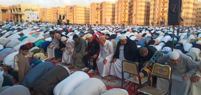 مستقبل وطن بدر يوزع 7 ألآف هدية على الأطفال فى عيد الفطر.. فيديو