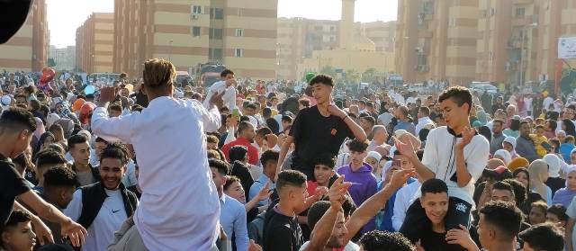 مستقبل وطن بدر يوزع 7 ألآف هدية على الأطفال فى عيد الفطر.. فيديو