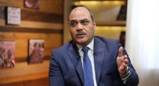 الإعلامي محمد الباز