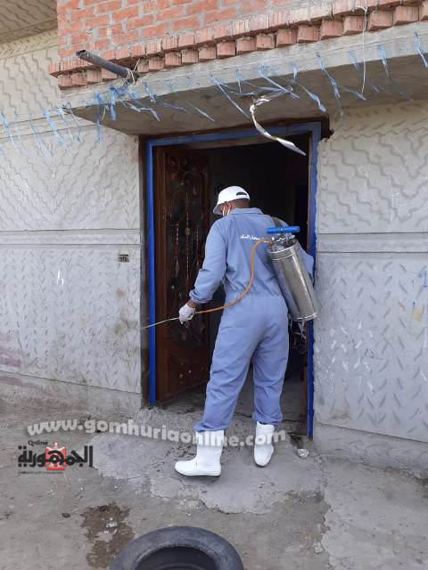 بالصور.. رش وتطهير المنشآت الحكوميه والشوارع والميادين بمدن ومراكز  البحيرة