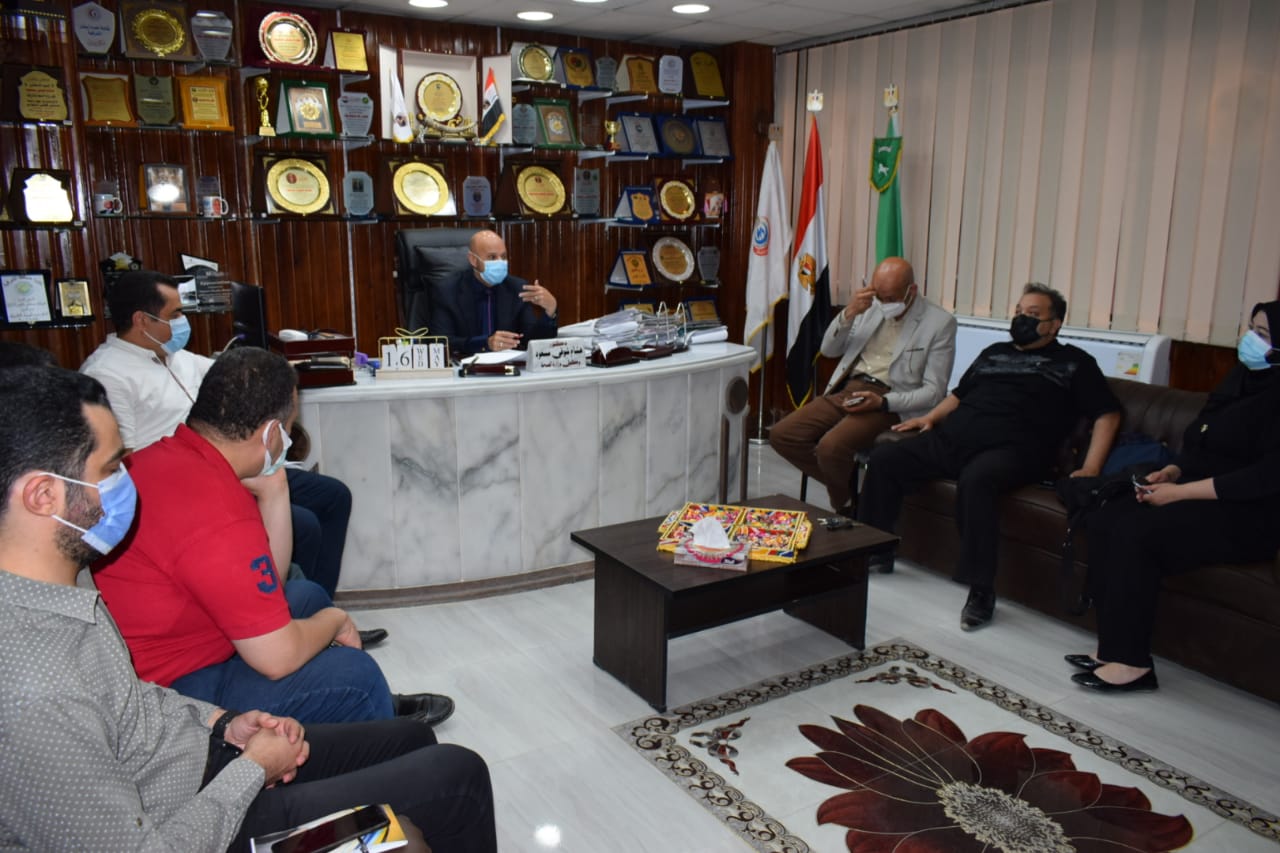 وكيل وزارة الصحة بالشرقية يجتمع بمديري الإدارات الفنية لمناقشة برنامج الزمالة 