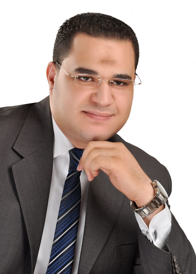 الدكتور أحمد هارون