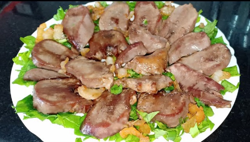 لسان بطريقة المسمط 