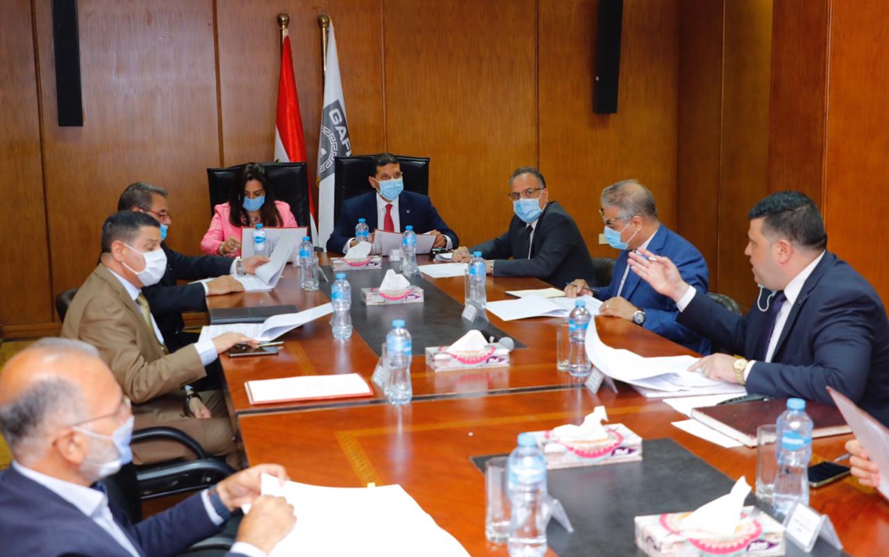 محافظ دمياط ورئيس  هيئةالإستثمار يترأسان  جلسة مجلس إدارة  المنطقة الحرة العامة 