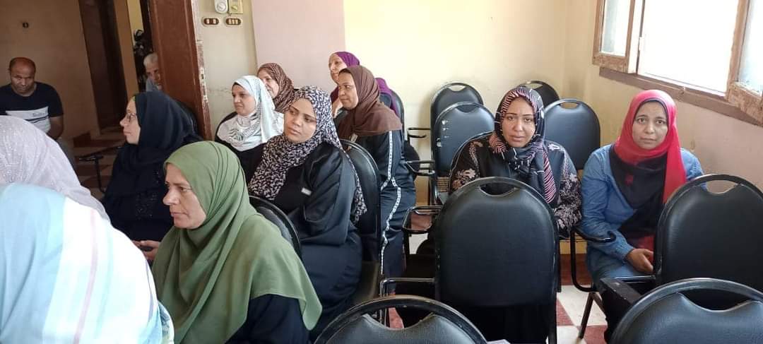 كيفية إدارة المشروعات الصغيرة.. فى ندوة تثقيفية لجامعة بنها بقرية ميت كنانة بطوخ