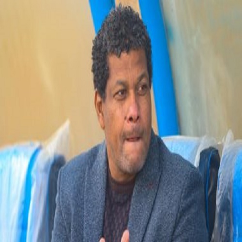 علاء عبد العال المدير الفني