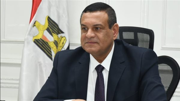 اللواء هشام آمنة