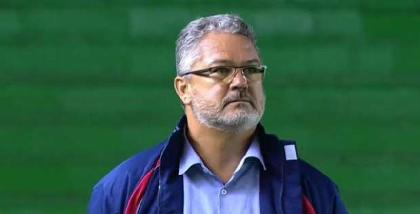 البرازيلي روجيرو ميكالي