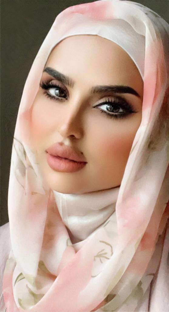 خبيرة التجميل سمر صافى: السكريات والسهر أعداء للبشرة.. والاعتناء 