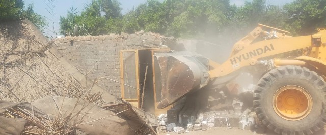 إزالة 255 حالة تعد على أراضى الدوله ببنى سويف 