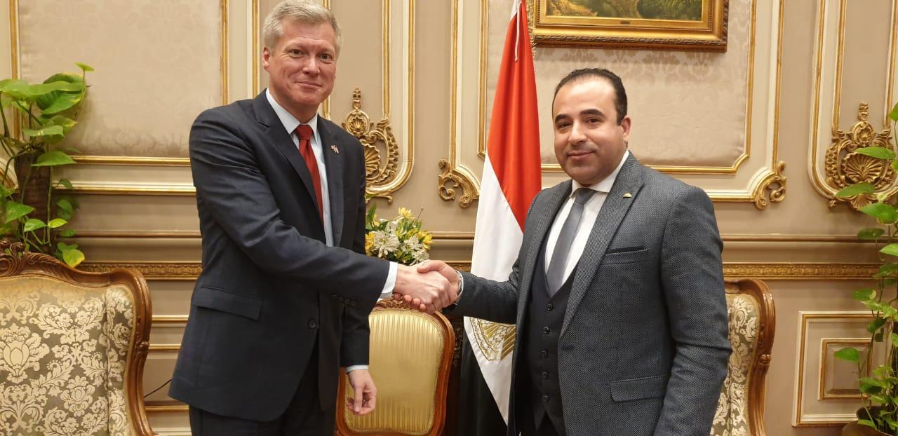 النائب أحمد بدوي يستقبل نائب وزيرالتجارةوالخدمات الرقمية الأمريكي 