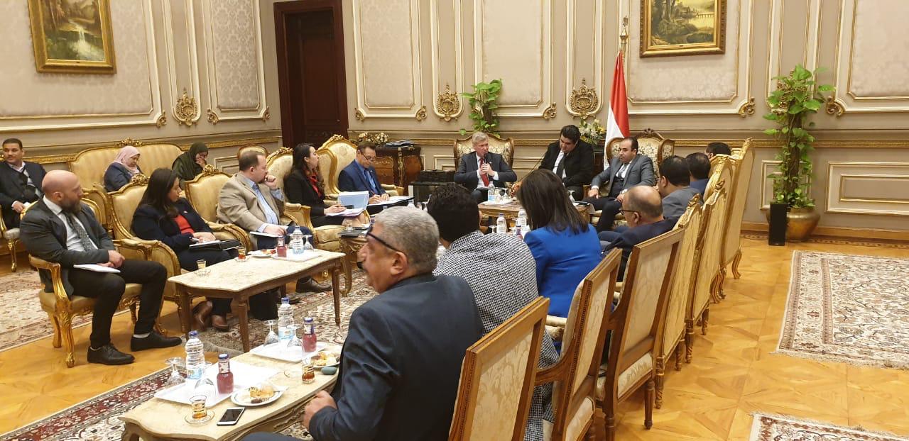 النائب أحمد بدوي يستقبل نائب وزيرالتجارةوالخدمات الرقمية الأمريكي 