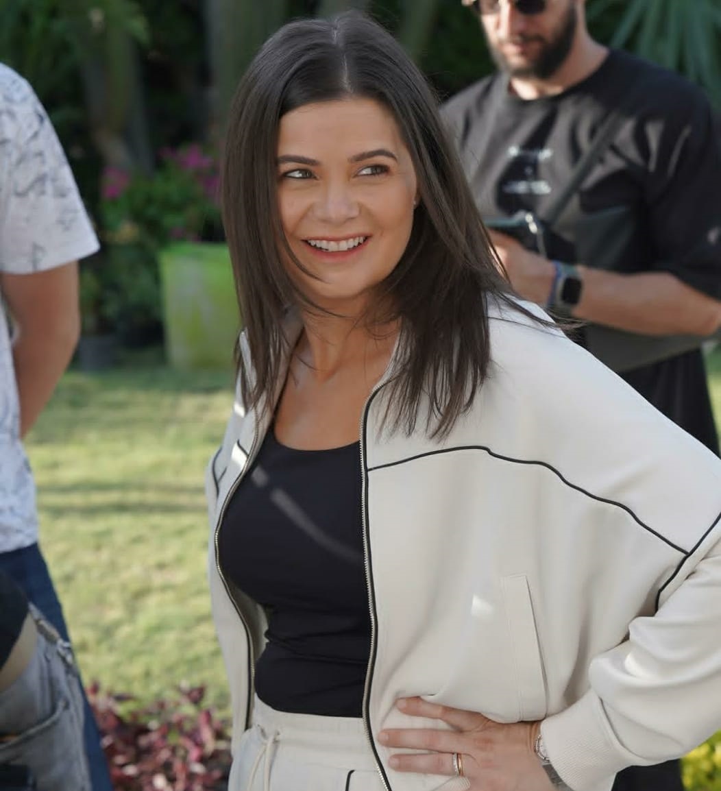 الفنانة يسرا اللوزي