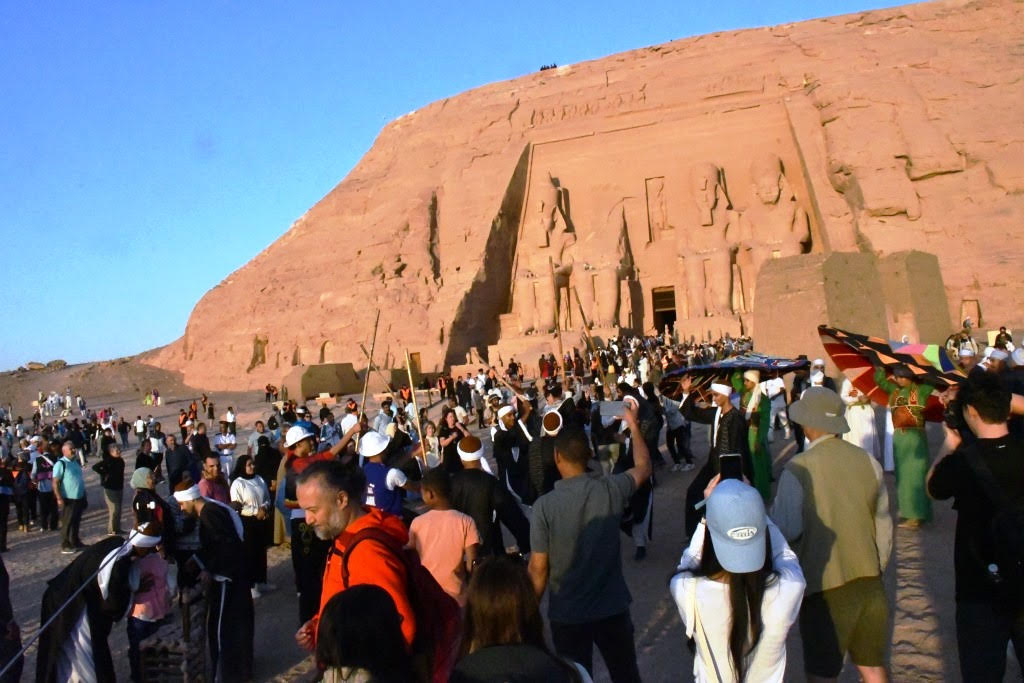 ظاهرة تعامد الشمس