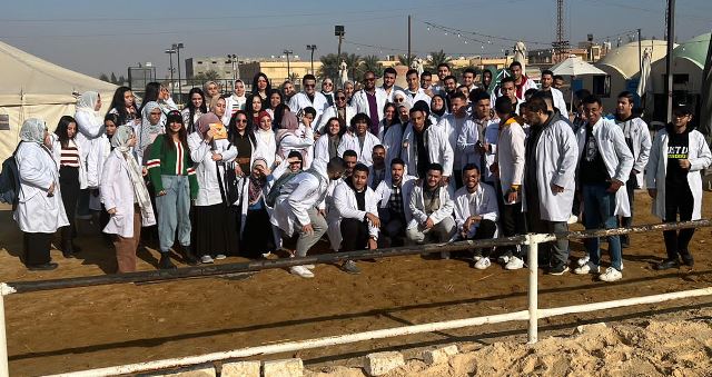 الطب البيطرى بجامعة بدر تنظم زيارة تدريبية للطلاب فى مزرعة الخيول