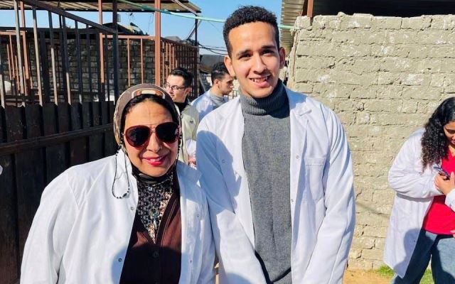 الطب البيطرى بجامعة بدر تنظم زيارة تدريبية للطلاب فى مزرعة الخيول