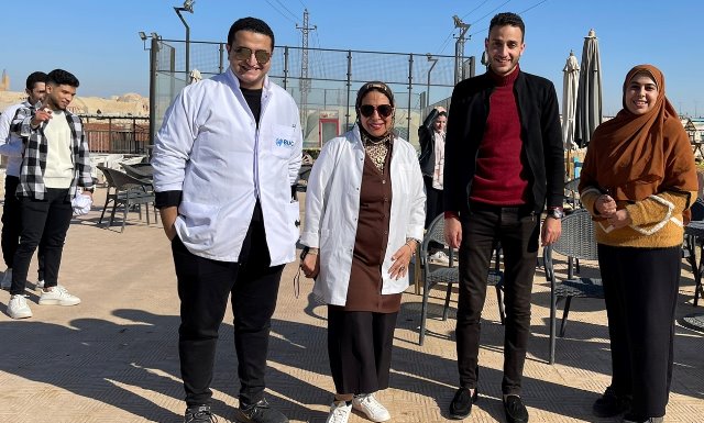 الطب البيطرى بجامعة بدر تنظم زيارة تدريبية للطلاب فى مزرعة الخيول