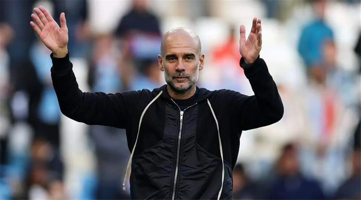 جوارديولا يحذر لاعبي السيتي من الوزن الزائد خلال إجازتهم 