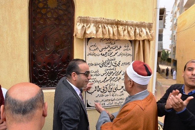سكرتير عام محافظة مطروح  يفتتح مسجد على بن أبى طالب بعد إحلاله وتجديده