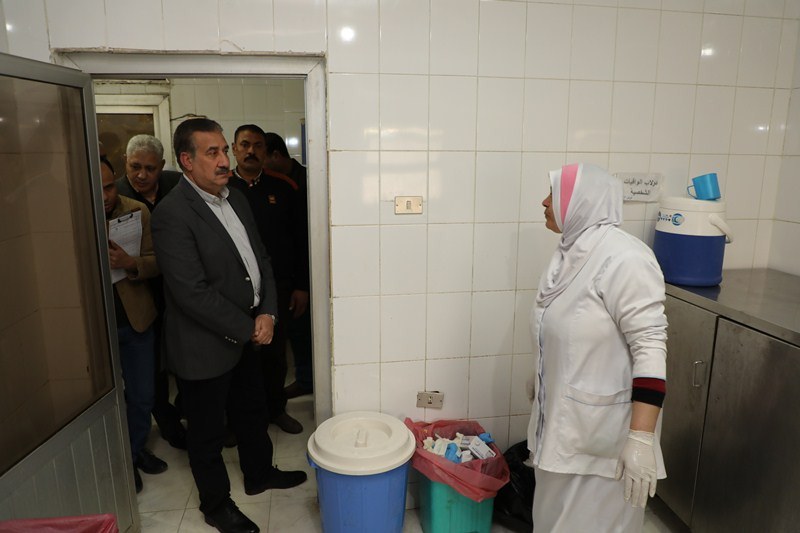 محافظ المنوفية يستبعد رئيس مدينة سرس الليان  ومدير المستشفى 