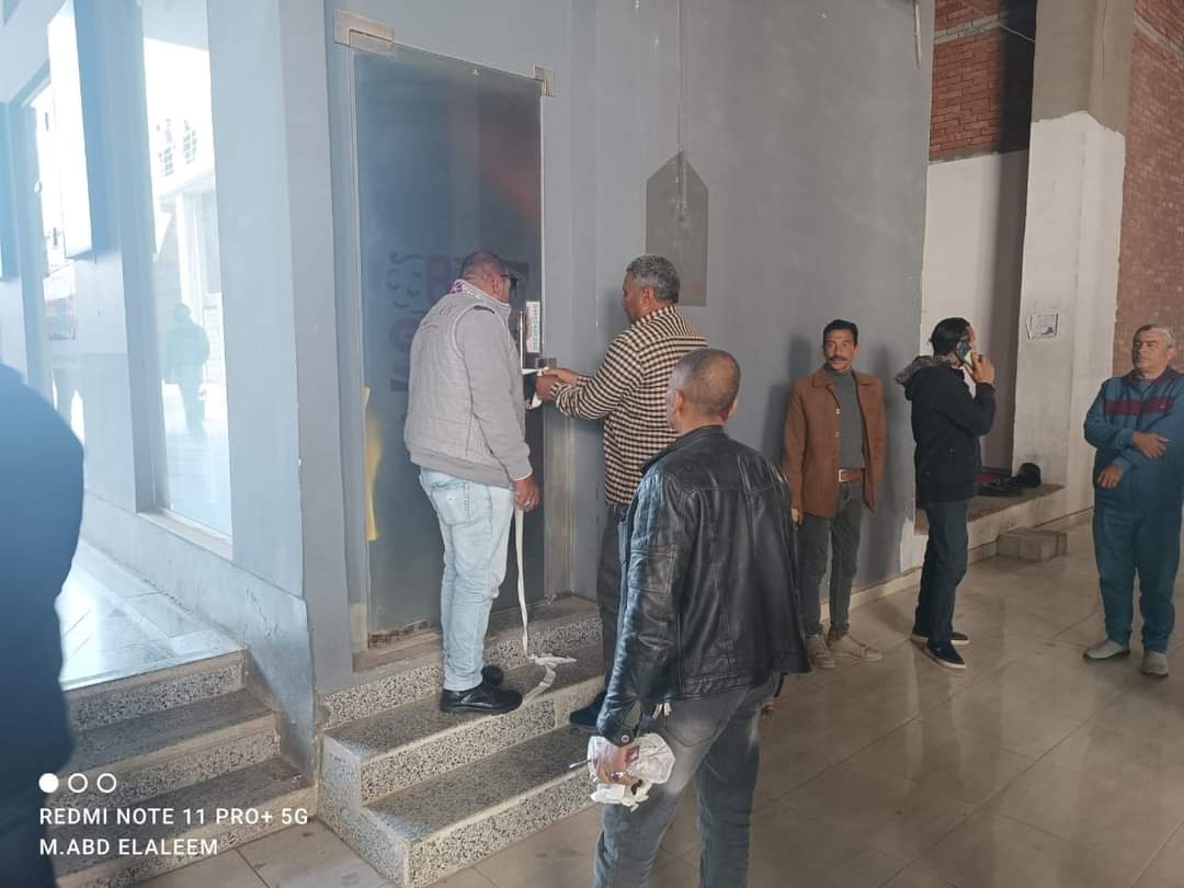 رشاد: جهاز العبور ينفذ12 قرار غلق فى حملة بمعاونة الشرطة