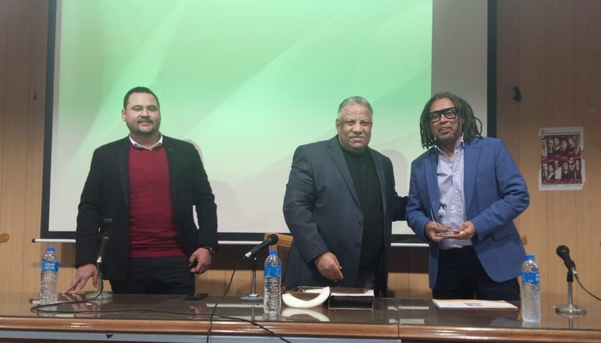 ألسن عين شمس تستضيف خبراء تكنولوجيا المعلومات والسياحة في إسبانيا