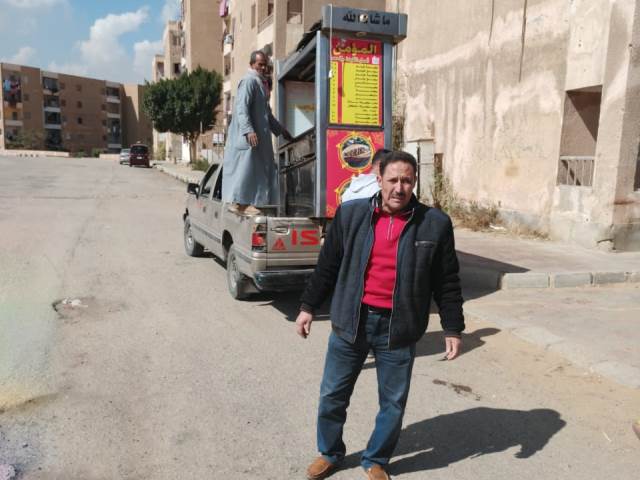 رضوان: جهاز بدر يشن حملة إشغالات ويغلق 3 محلات ويحرر 10 محاضر صور