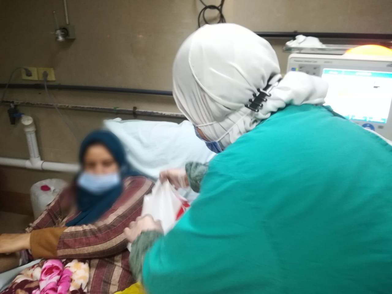 هدايا عيد الام للمريضات ببنى سويف بمناسبة عيد الأم 