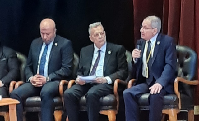 ربط التعليم بسوق العمل فى الاحتفال بكلية التكنولوجيا فى جامعة السويس.. بالصور