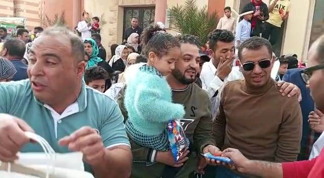 مستقبل وطن بدر يوزع 7 ألآف هدية على الأطفال فى عيد الفطر.. فيديو