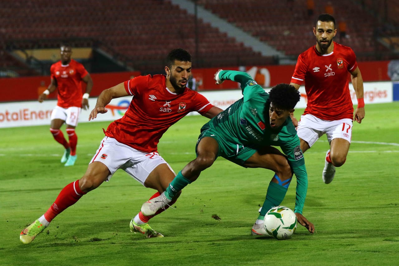 الأهلي والرجاء