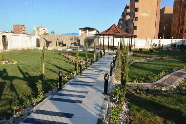 محافظ سوهاج يفتتح حديقة جهينة العامة.. ويتفقد السوق الحضري الجديد..صور